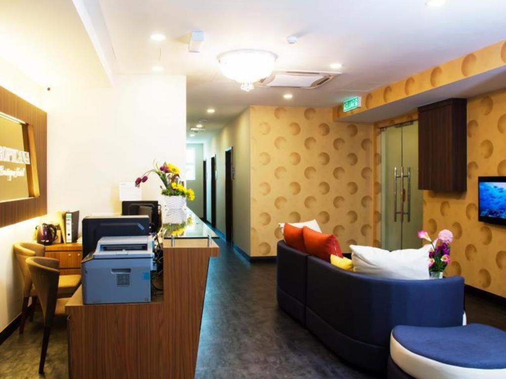 Tropicana Boutique Hotel Muar Bagian luar foto