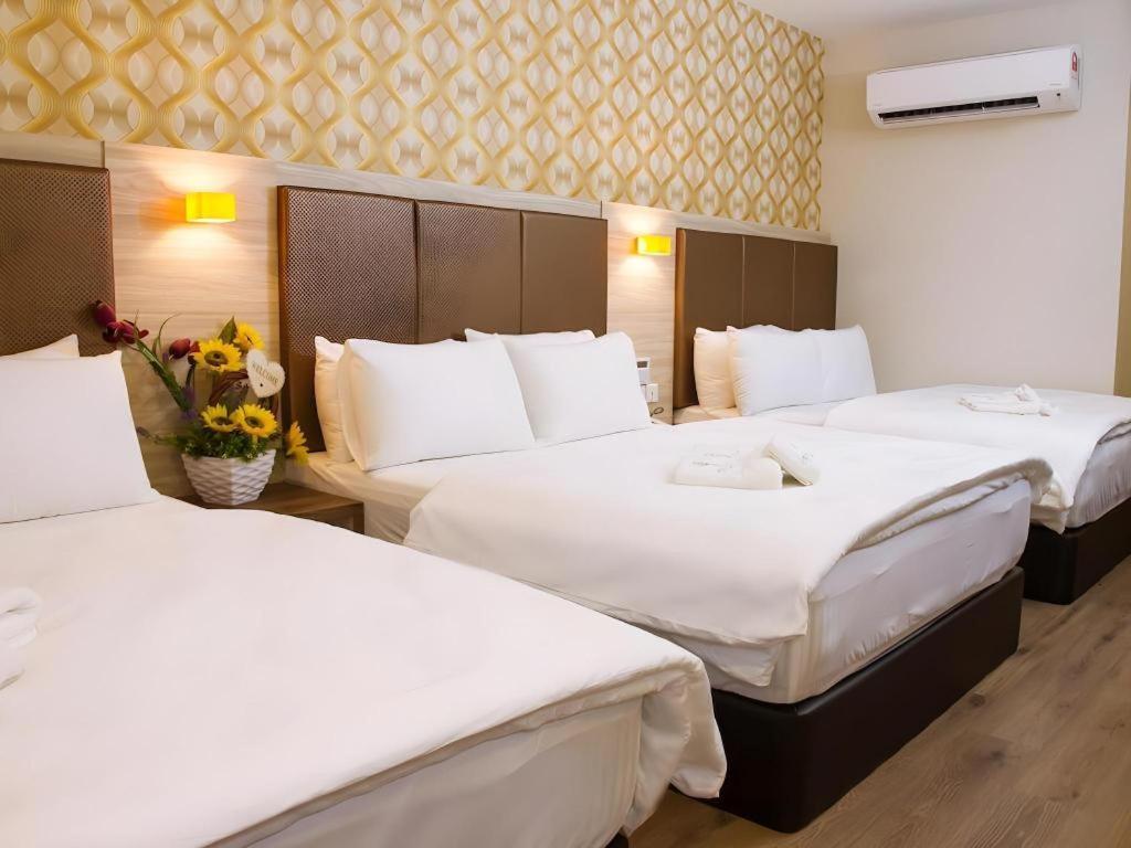 Tropicana Boutique Hotel Muar Bagian luar foto